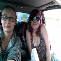Lesbian couple looking for friends