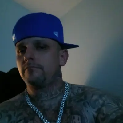 I NEED OF A FREAK ASAP!!!