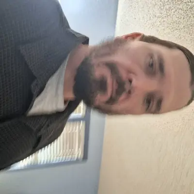 M4W looking for whatever